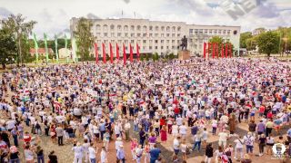 The end comes closer- people of Belarus are marching in thousands against Lukashenko